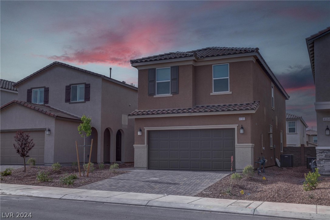 4100 Scarlet Cob Avenue