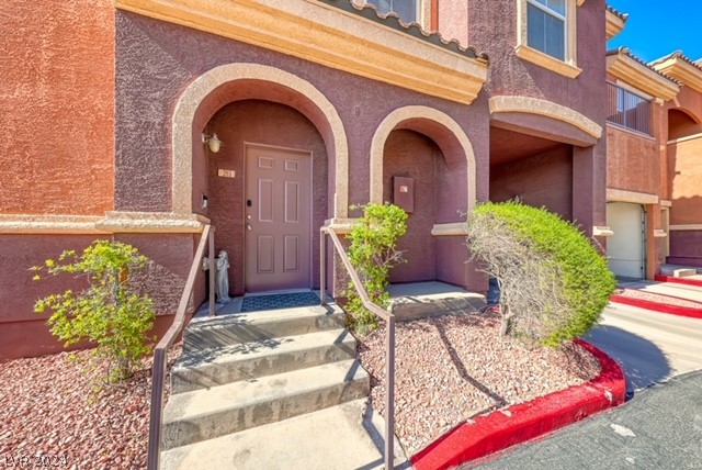 3975 North Hualapai Way 203