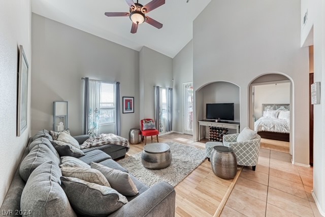 3975 North Hualapai Way 203