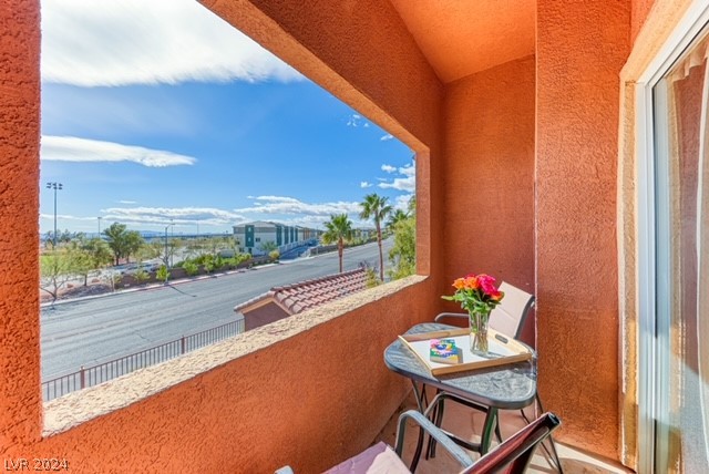 3975 North Hualapai Way 203