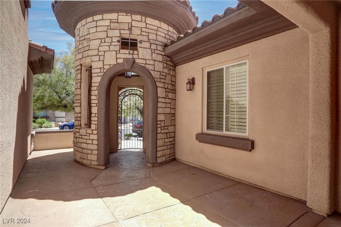 605 Puenta Del Rey Street
