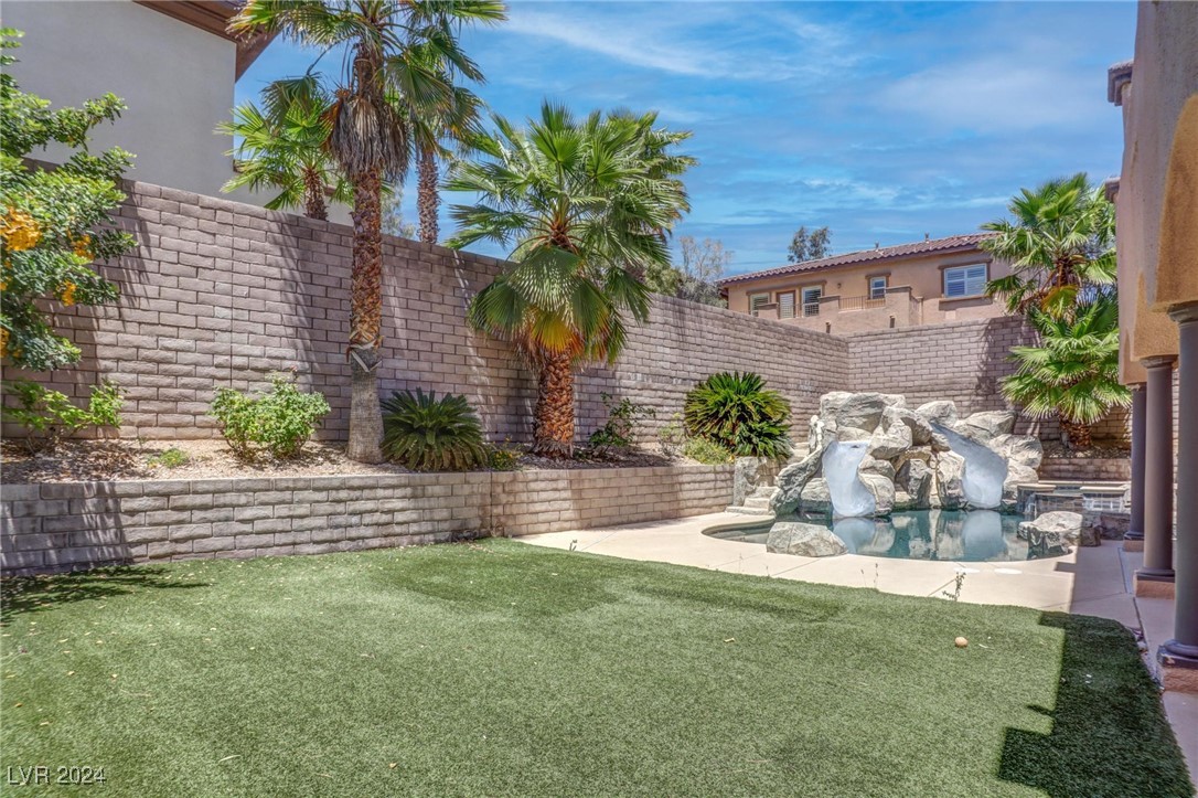 605 Puenta Del Rey Street