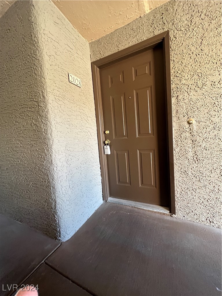 2200 South Fort Apache Road 2028