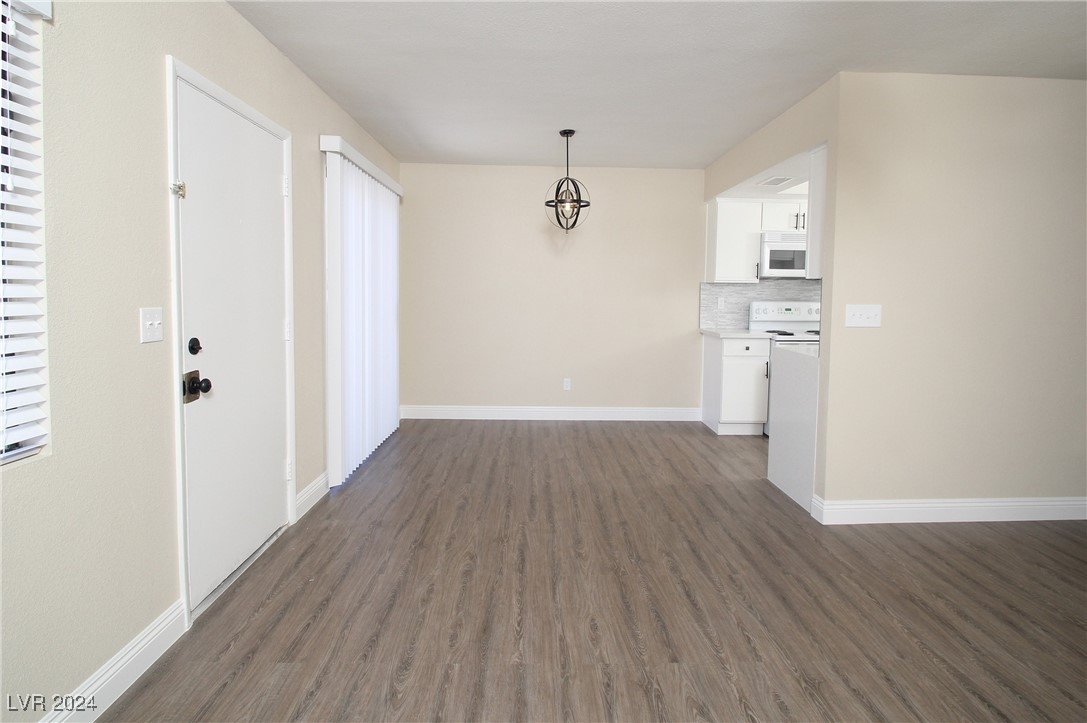 754 Apple Tree Court 0