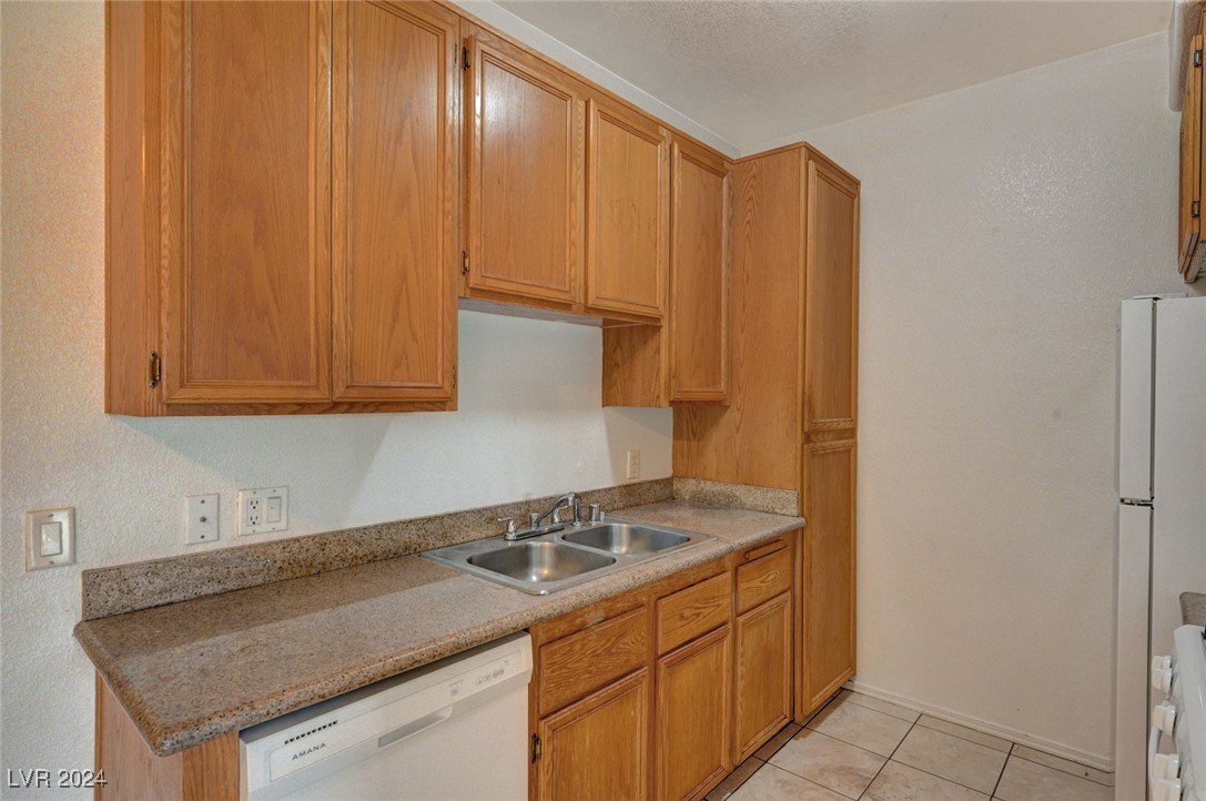 3318 North Decatur Boulevard 1170