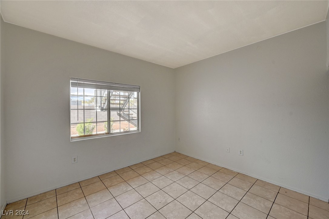 3318 North Decatur Boulevard 1170