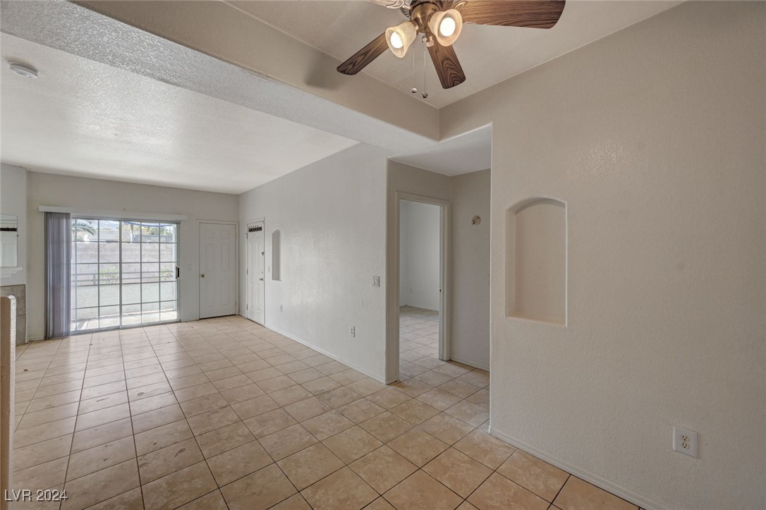 3318 North Decatur Boulevard 1170