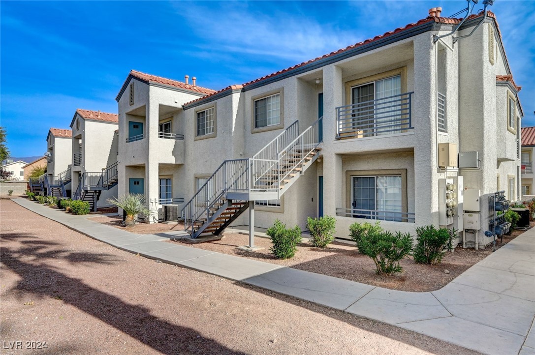3318 North Decatur Boulevard 1170