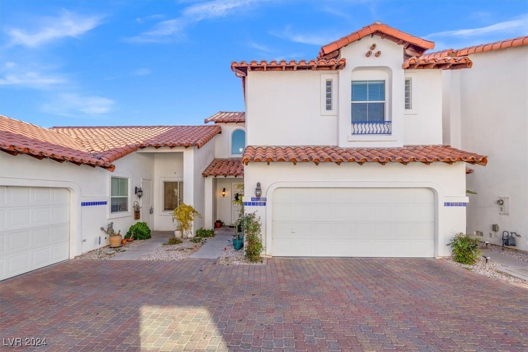 8715 Villa Ariel Lane