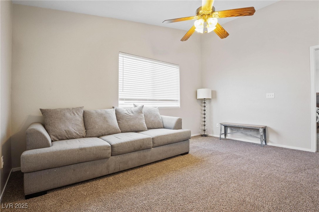618 Lava Beds Way