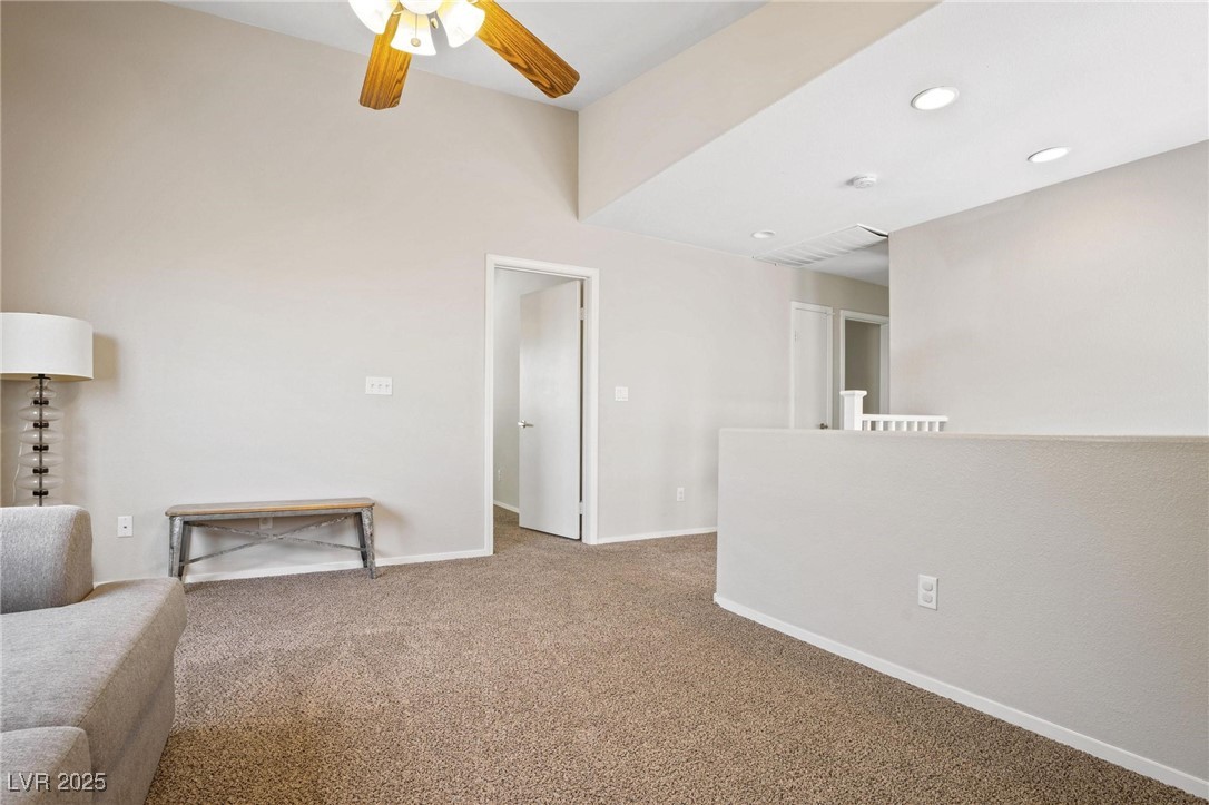 618 Lava Beds Way