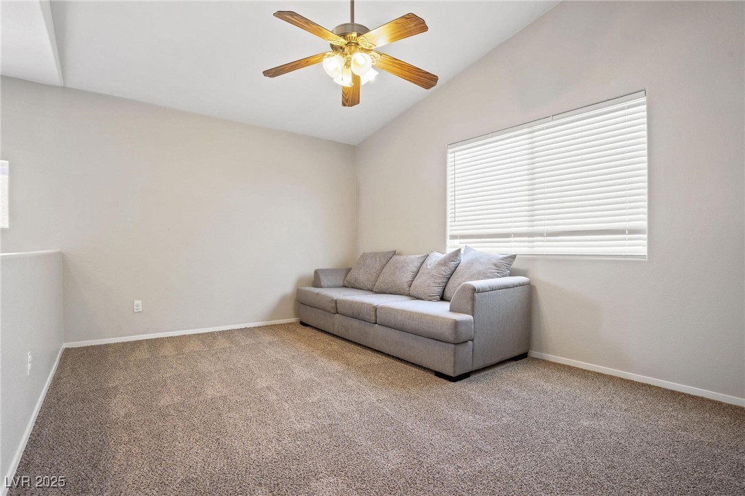 618 Lava Beds Way