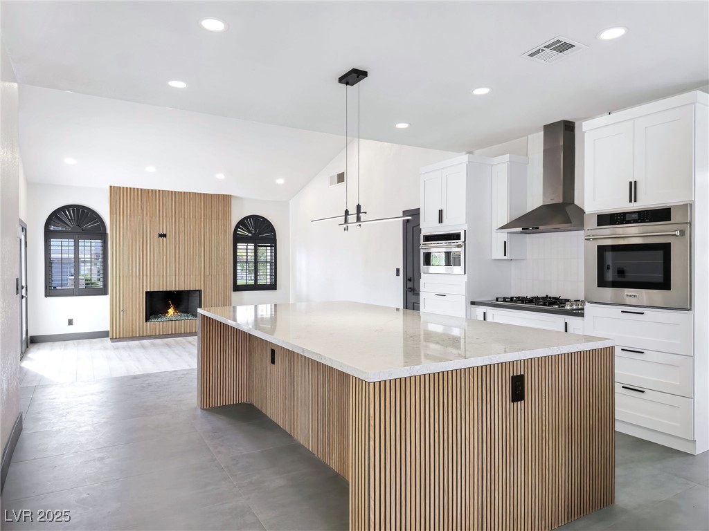 8112 Golfers Oasis Drive