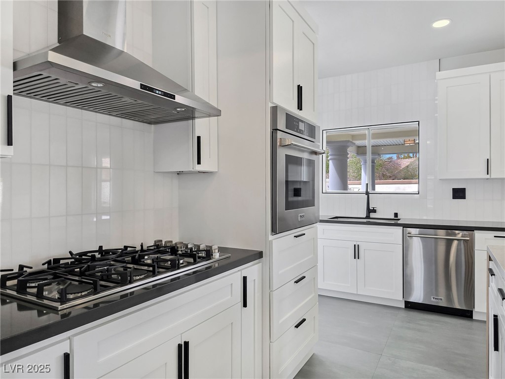 8112 Golfers Oasis Drive