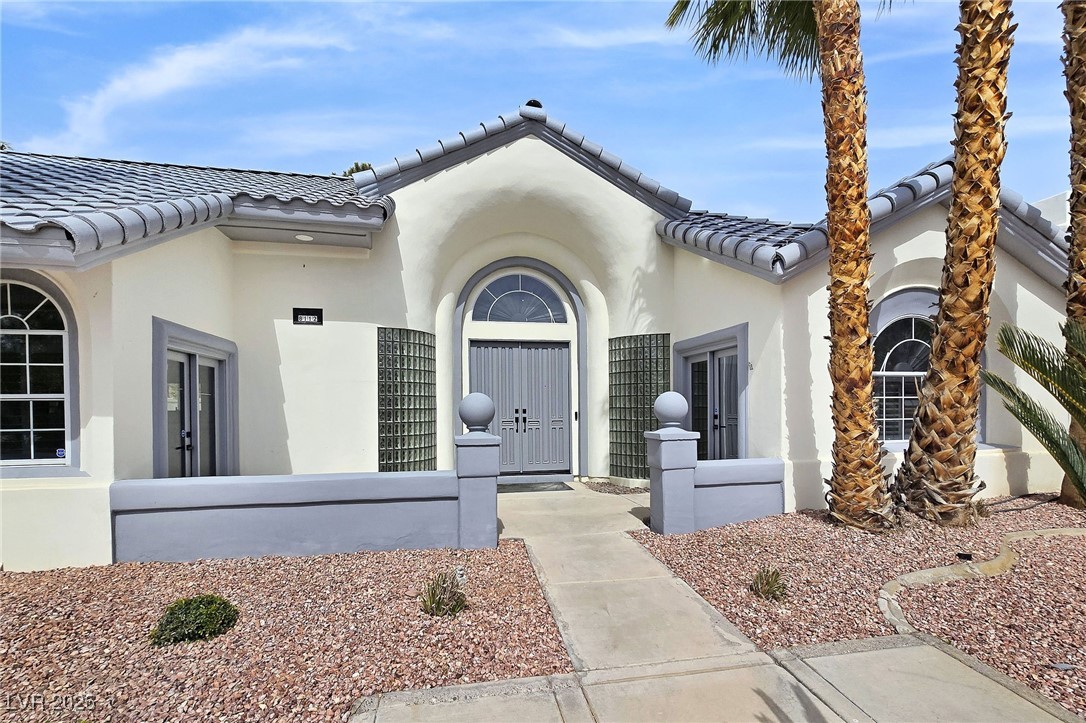 8112 Golfers Oasis Drive