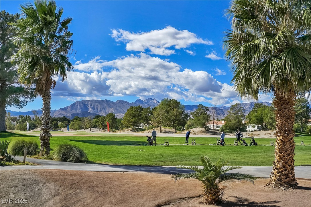 8112 Golfers Oasis Drive