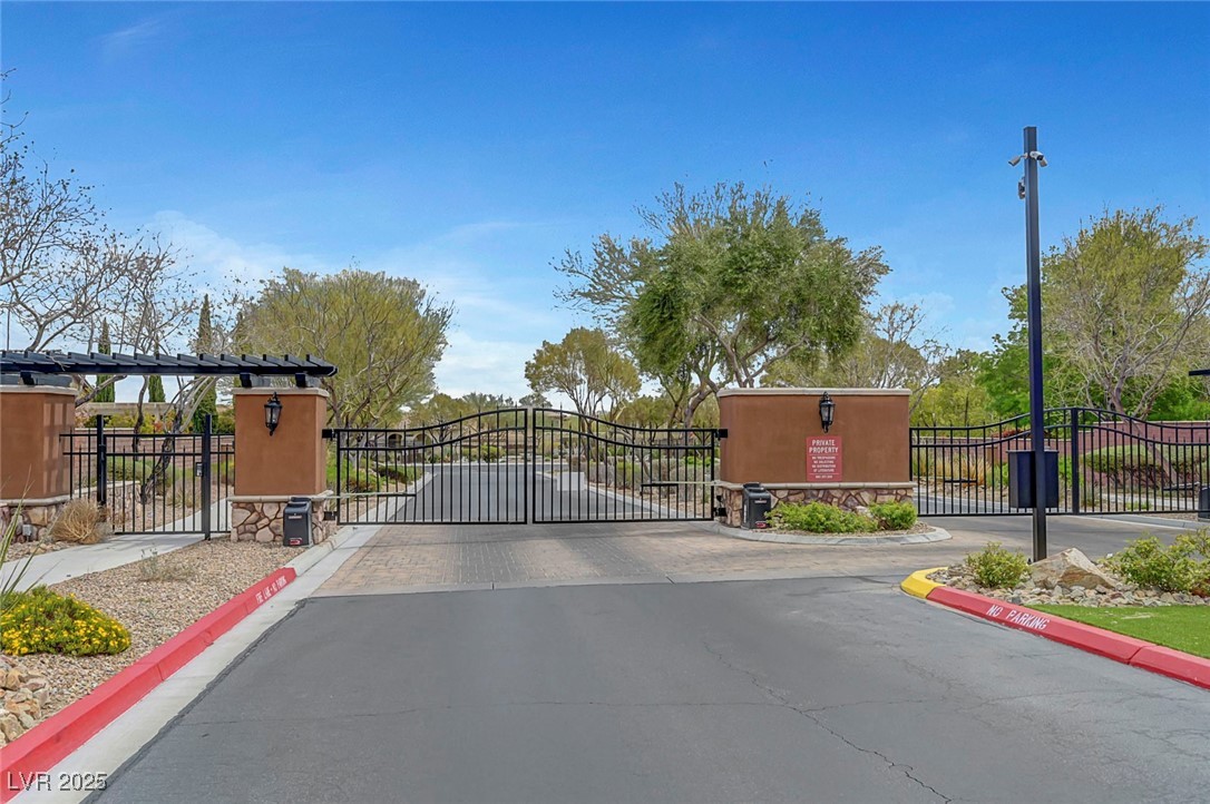 10293 Koala Forest Street