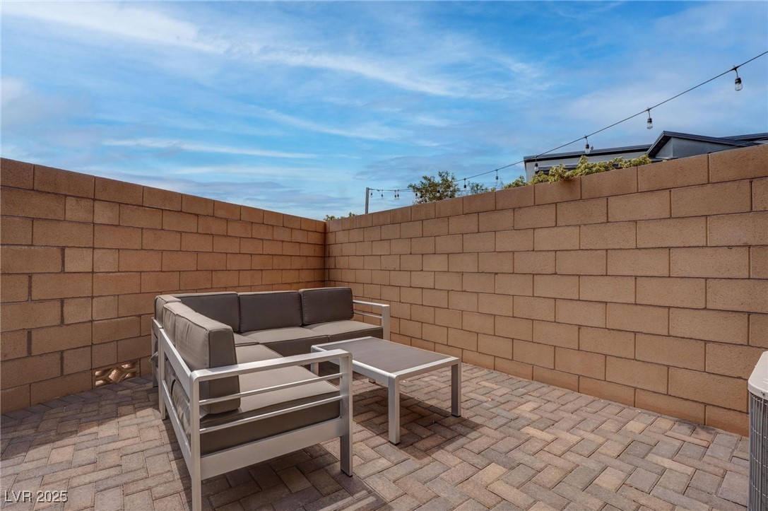 6148 Juniper Grove Street