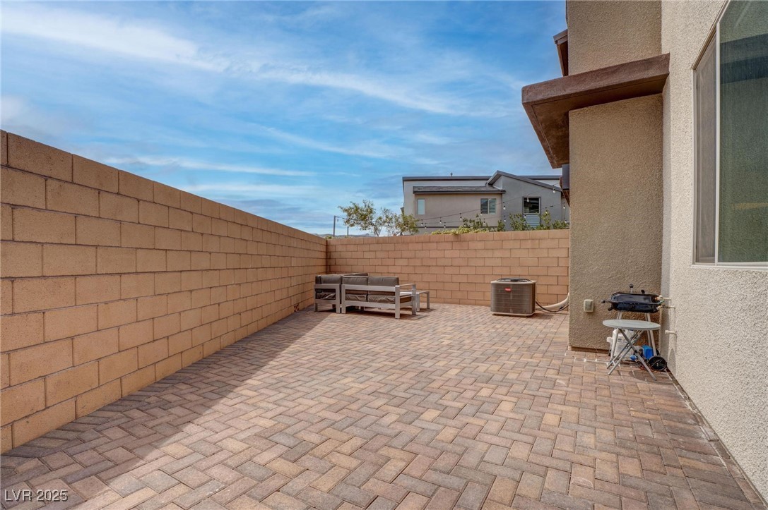6148 Juniper Grove Street