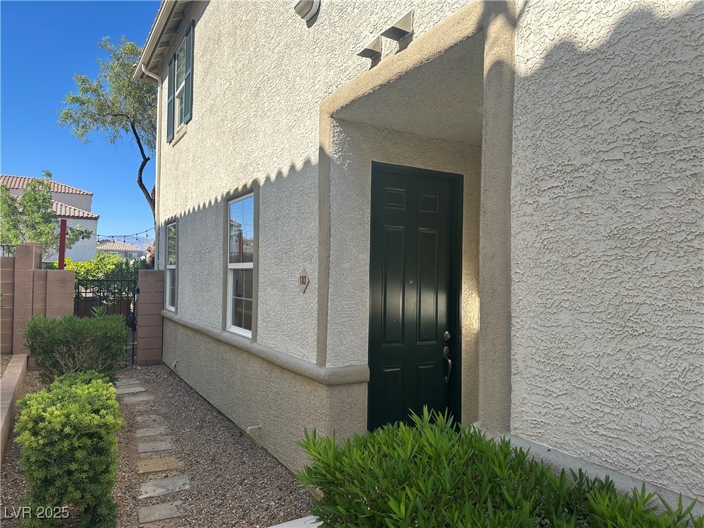 9120 Alpine Grove Avenue 103