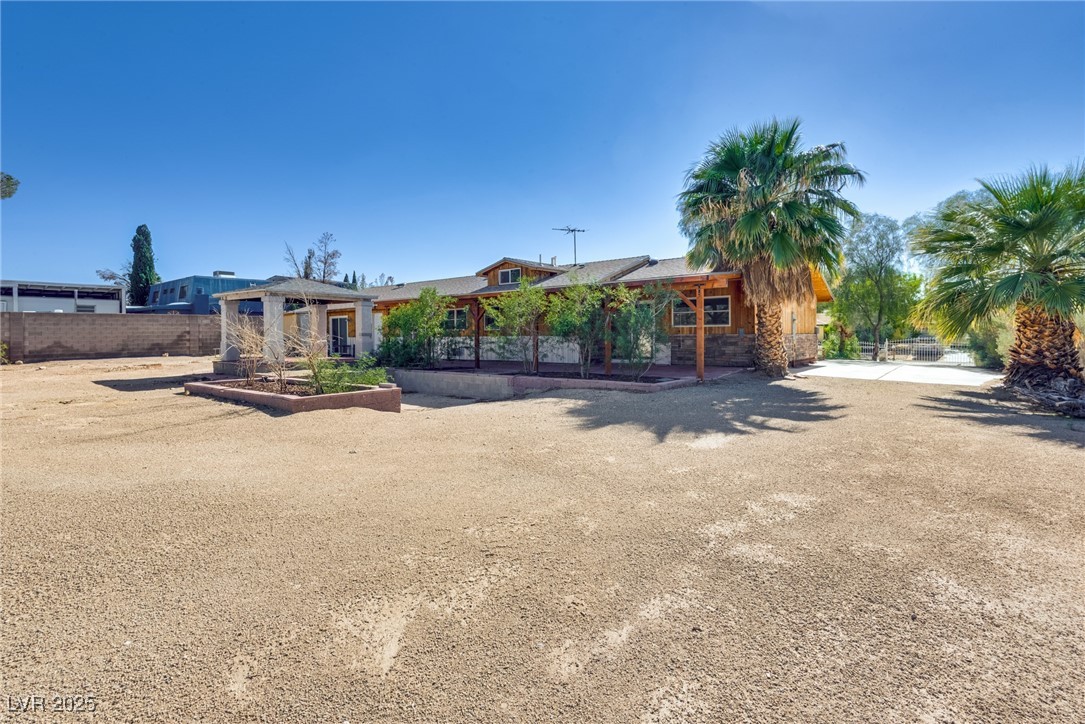 7950 Red Barn Drive