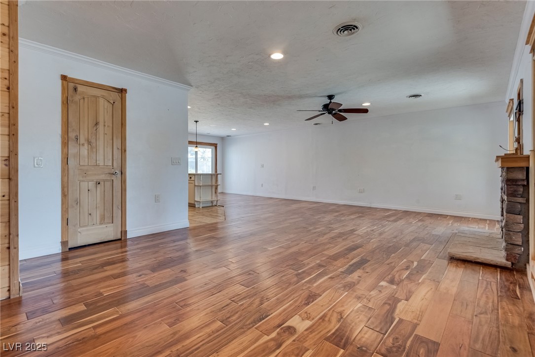 7950 Red Barn Drive