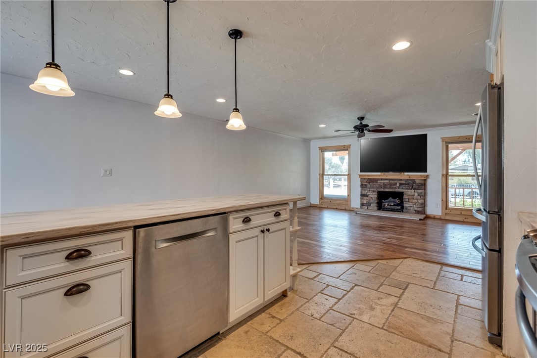 7950 Red Barn Drive