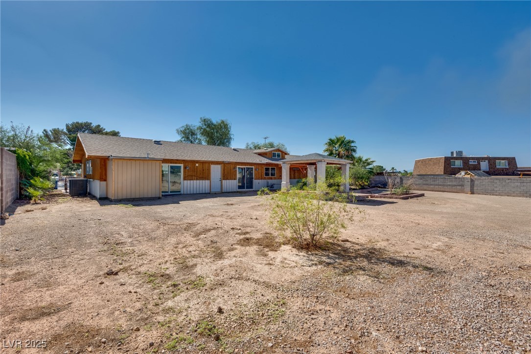 7950 Red Barn Drive