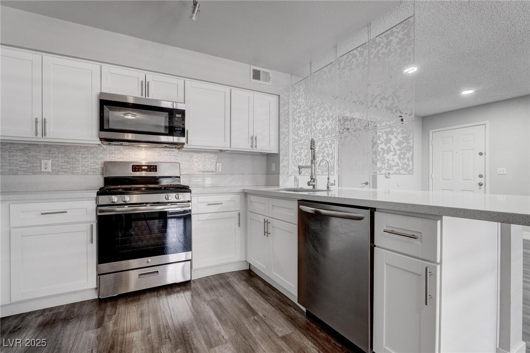 7905 Idledale Court 102
