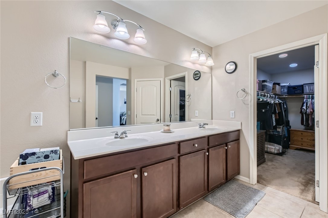 8295 Nebula Cloud Avenue