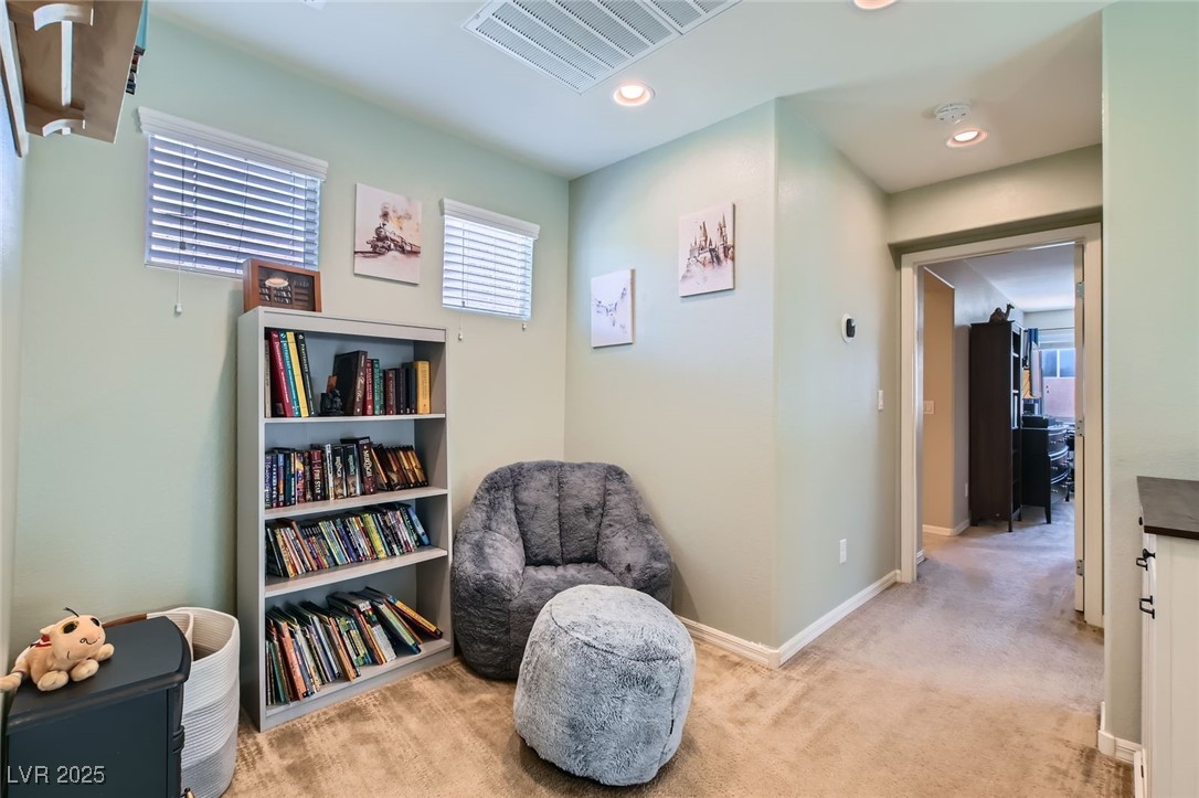 8295 Nebula Cloud Avenue