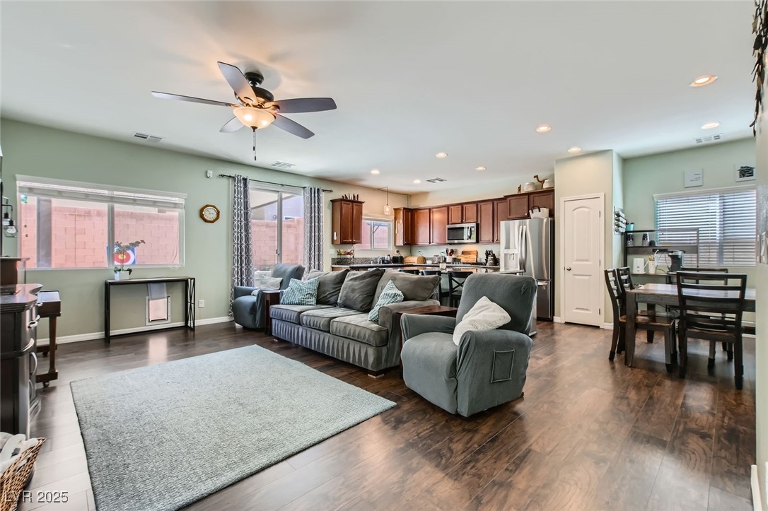 8295 Nebula Cloud Avenue