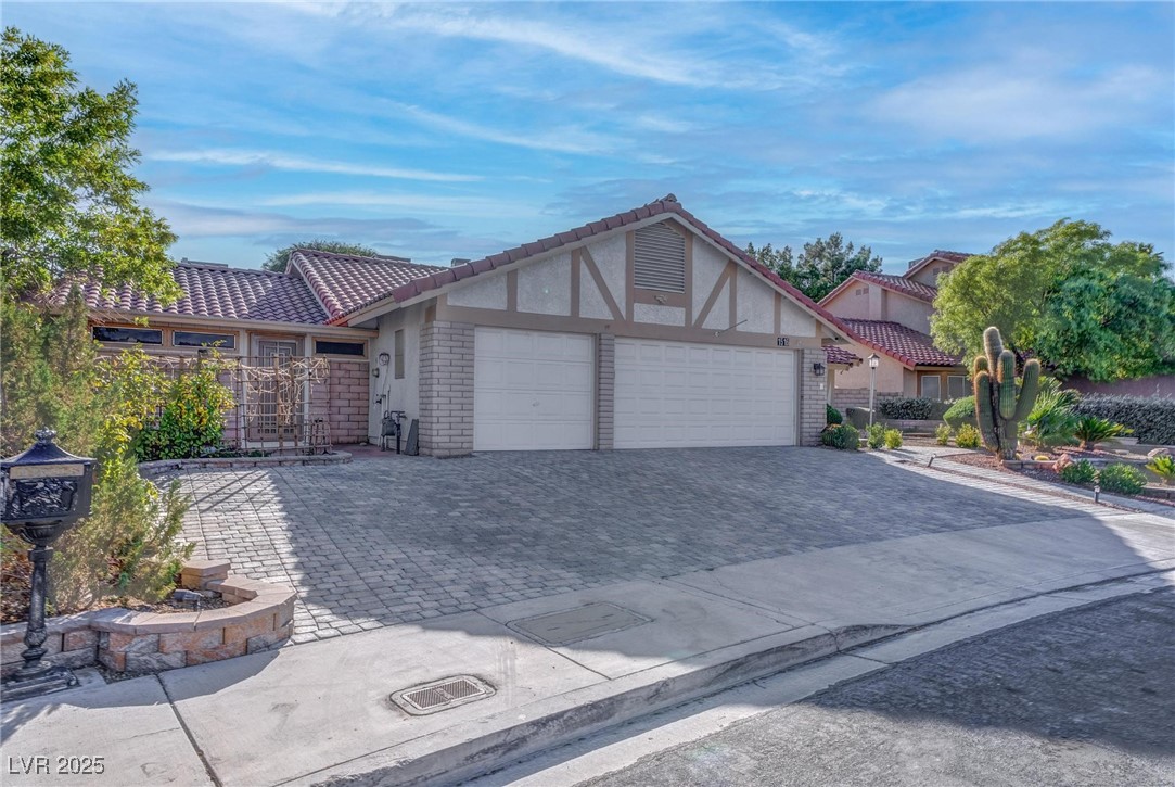 1516 Frandosa Lane