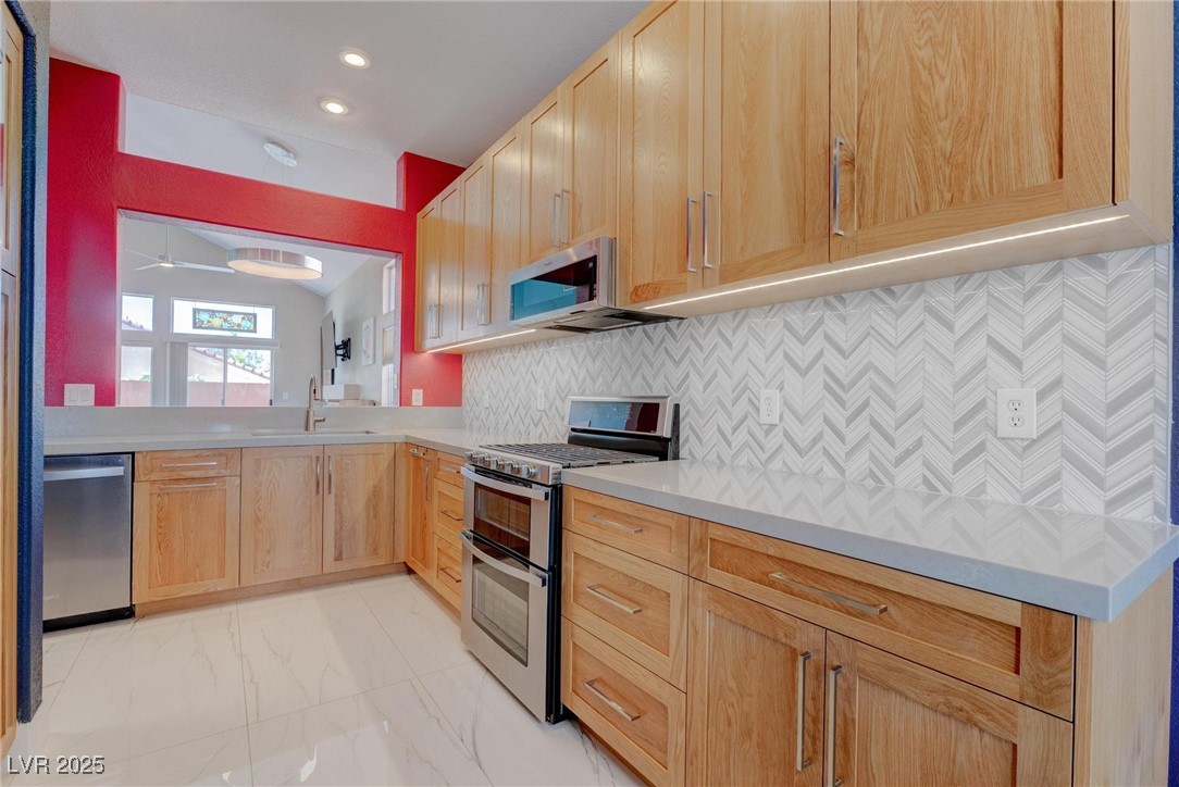 1910 Coyote Pass Way