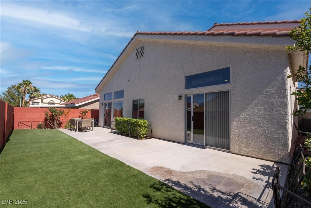 1910 Coyote Pass Way