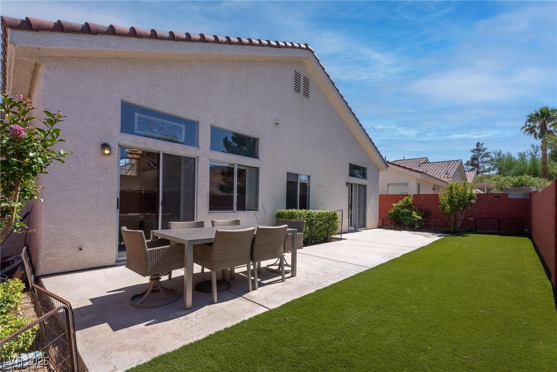 1910 Coyote Pass Way