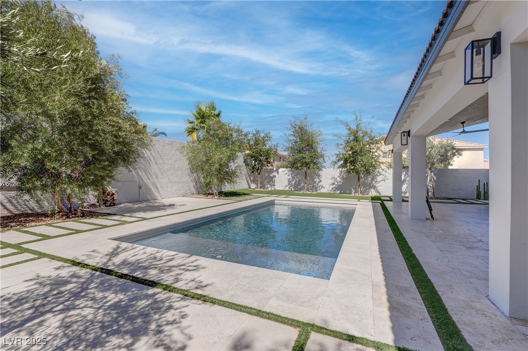 10018 Twilight Canyon Court