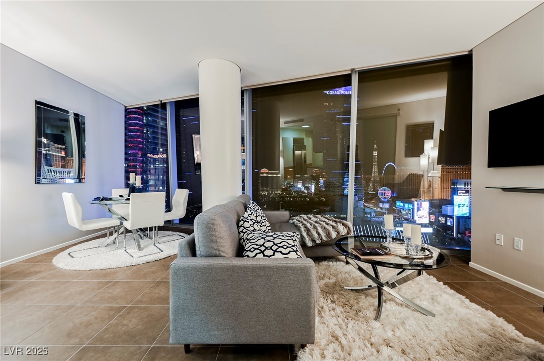 3726 Las Vegas Boulevard 1801