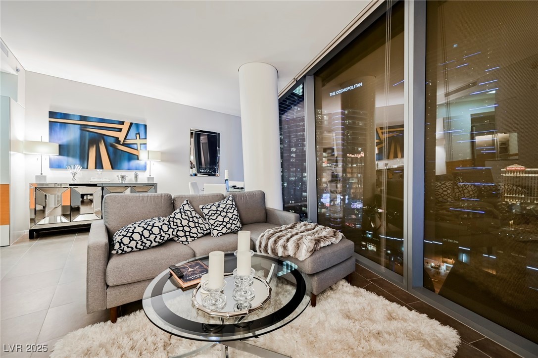3726 Las Vegas Boulevard 1801