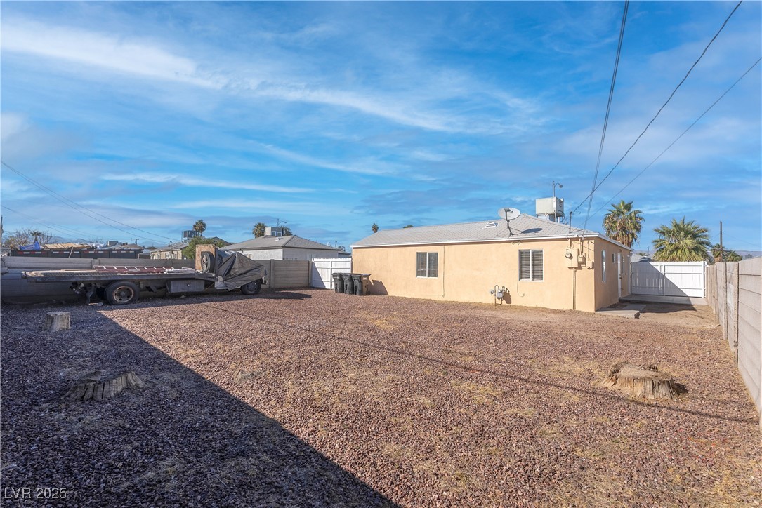 709 East Bartlett Avenue