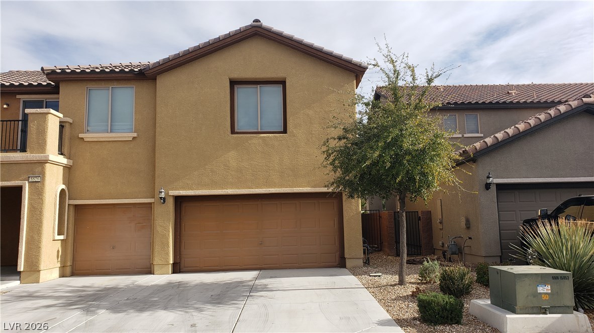5526 Moonlight Garden Street