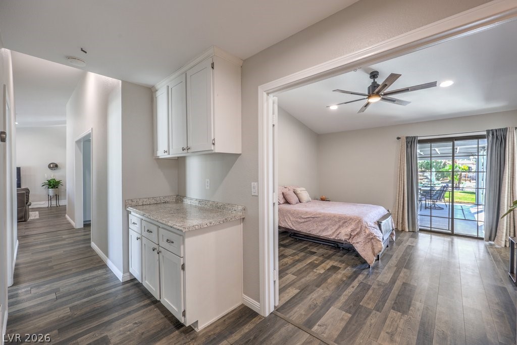 5809 Paseo Del Mar