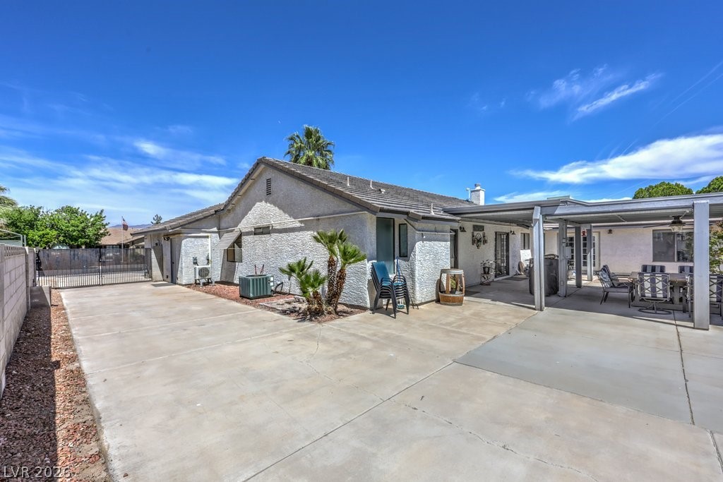 5809 Paseo Del Mar