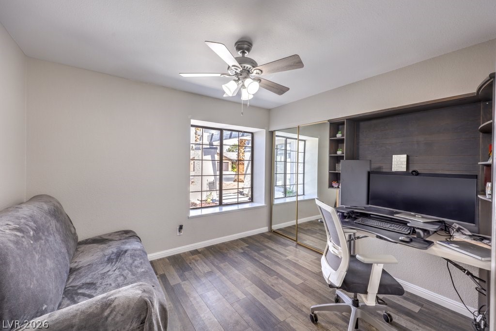 5809 Paseo Del Mar