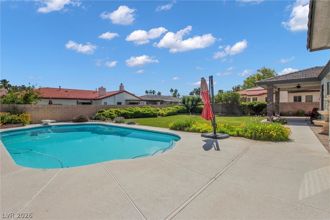 7443 Alice Springs Circle