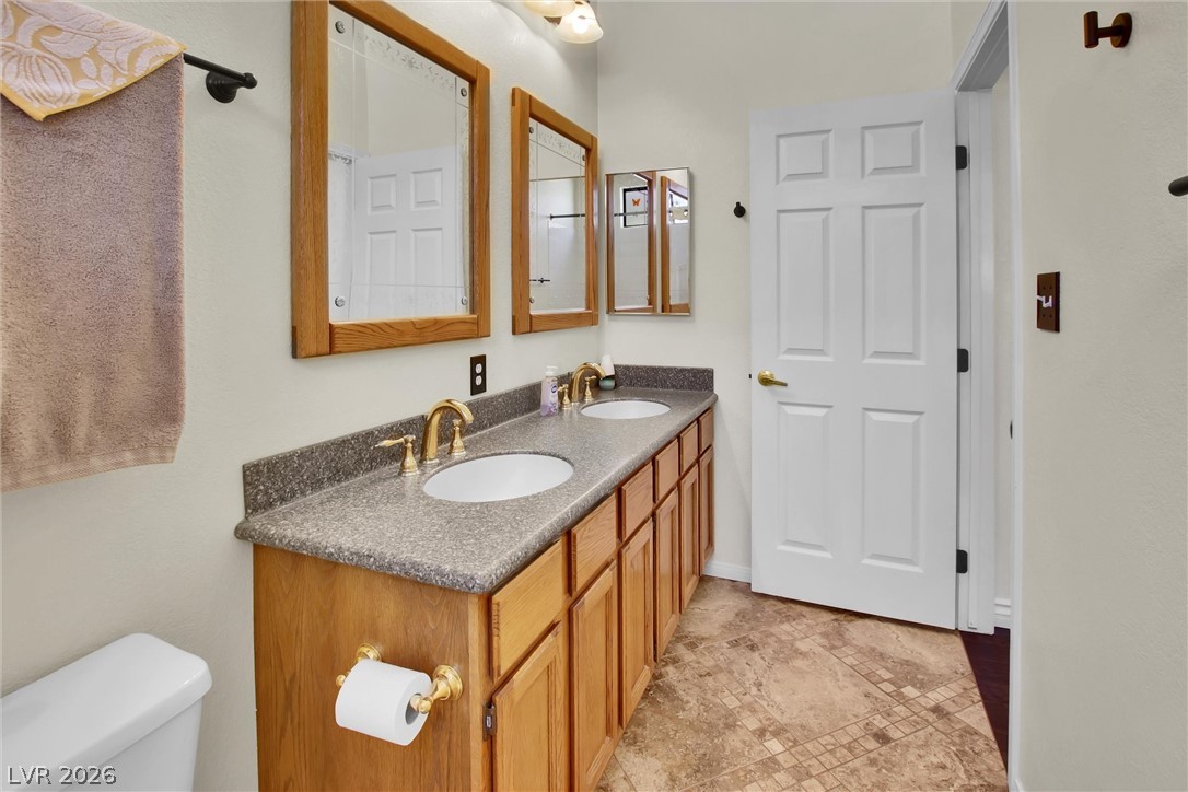 7443 Alice Springs Circle