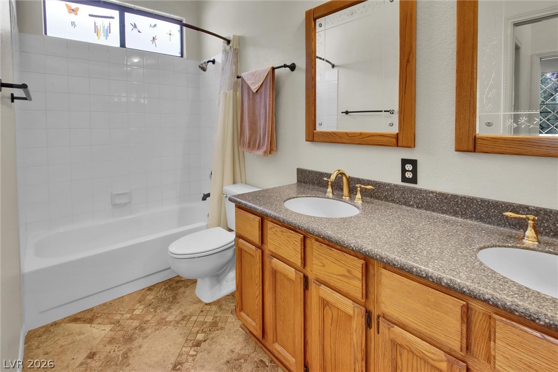 7443 Alice Springs Circle