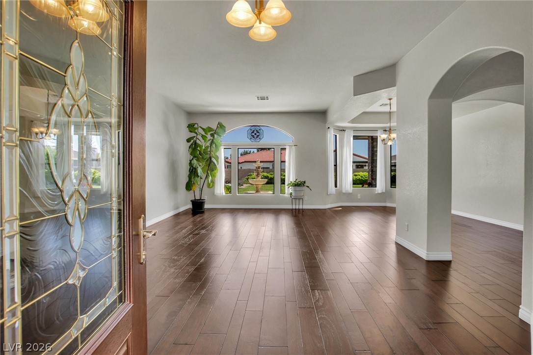 7443 Alice Springs Circle