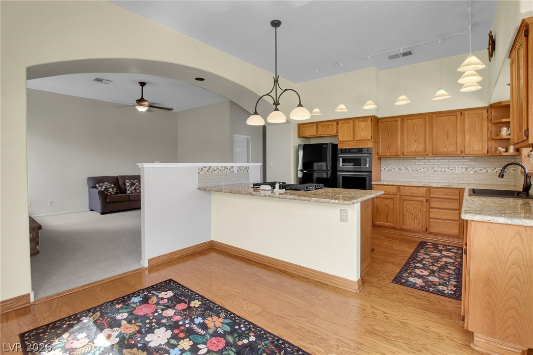 7443 Alice Springs Circle