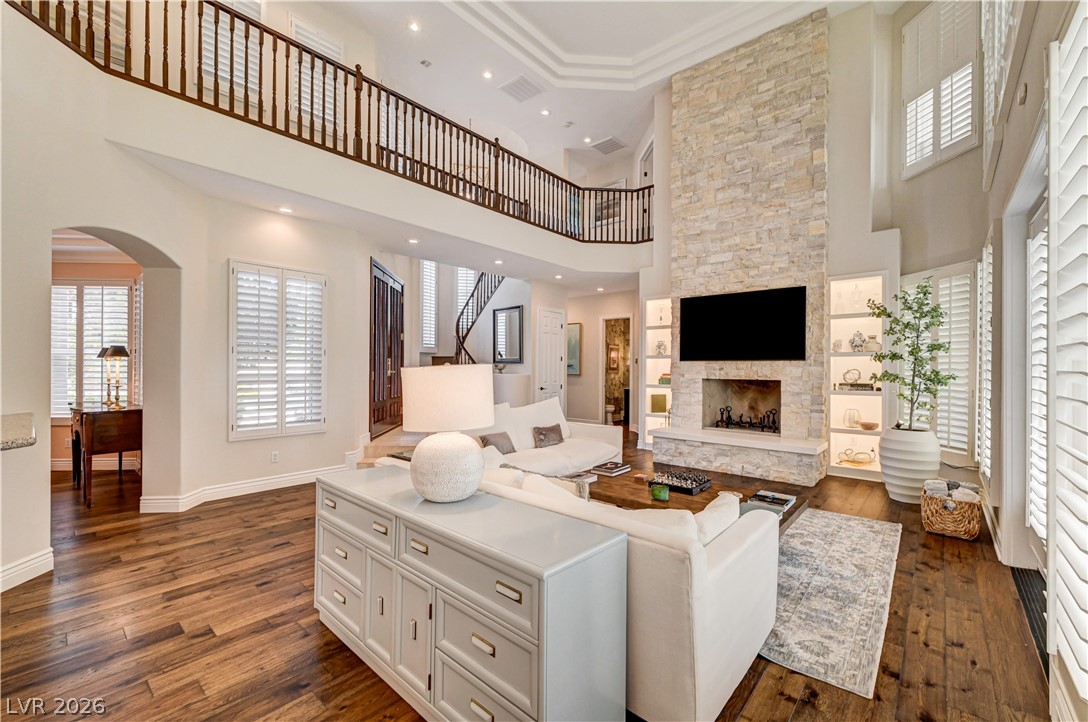 8901 Robinson Ridge Drive